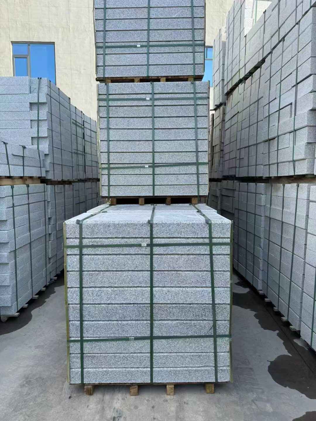 秦皇岛 公园台阶石