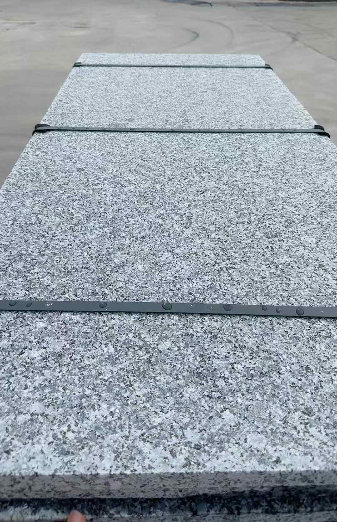 秦皇岛 芝麻黑火烧面毛板，条板，半成品