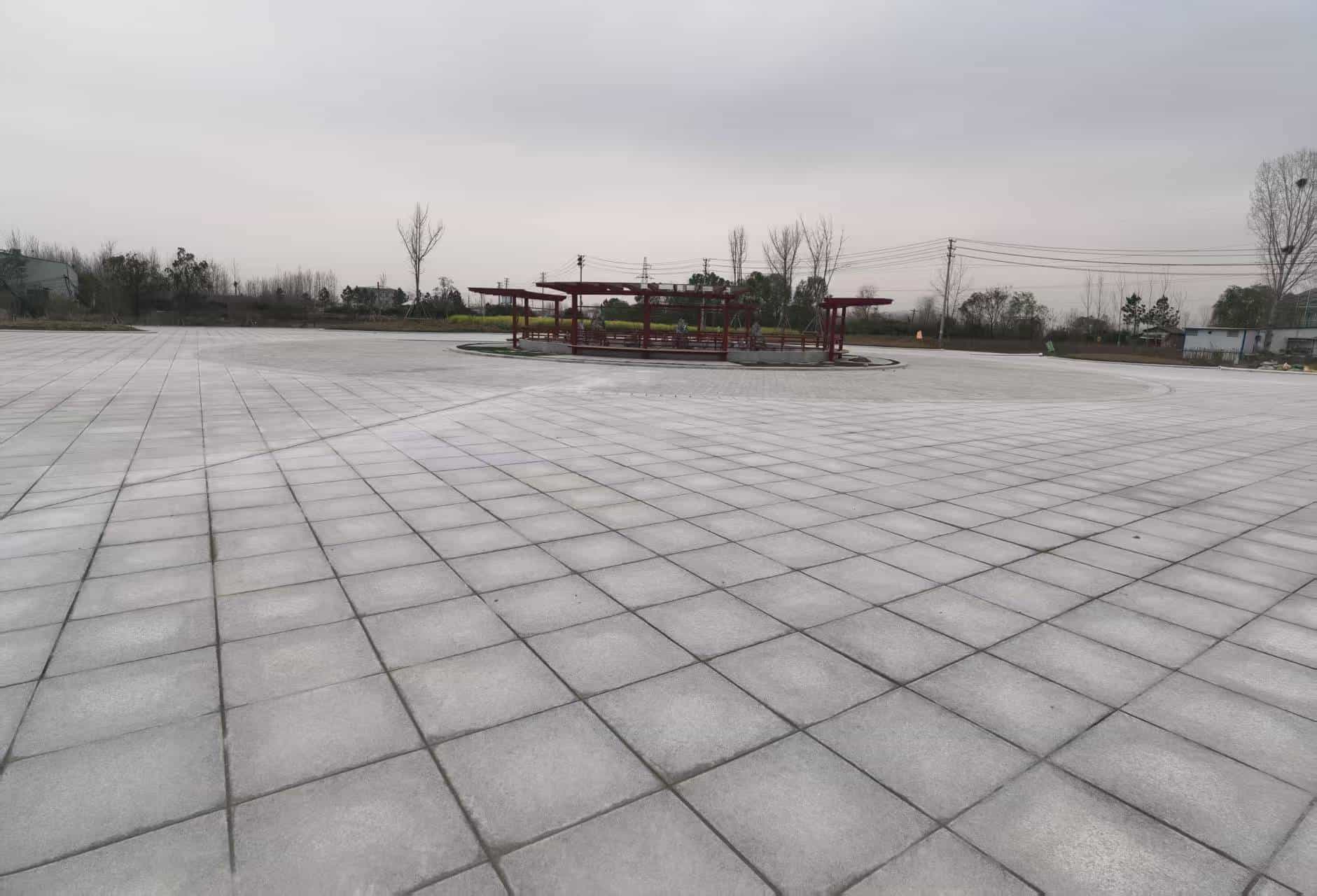 秦皇岛 芝麻白火烧面-公园广场地铺效果